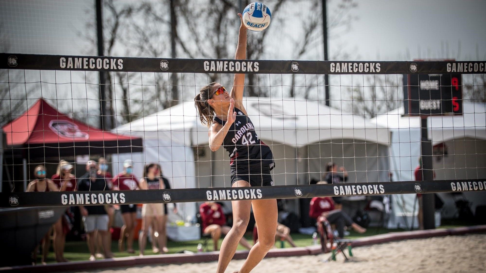 A Pair of Sweeps Close Out First Home Weekend for Beach Volleyball