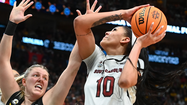 Kamilla Cardoso layup vs. Iowa in NCAA Women's Final Four, 3/31/23