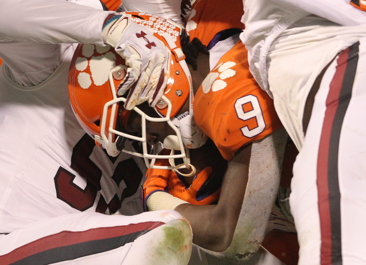 vs. Clemson (Nov. 24, 2018) I Photo by Travis Bell