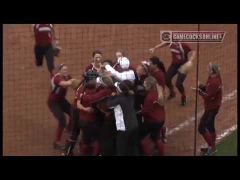 Highlights: South Carolina Softball Upsets Florida - Game 3