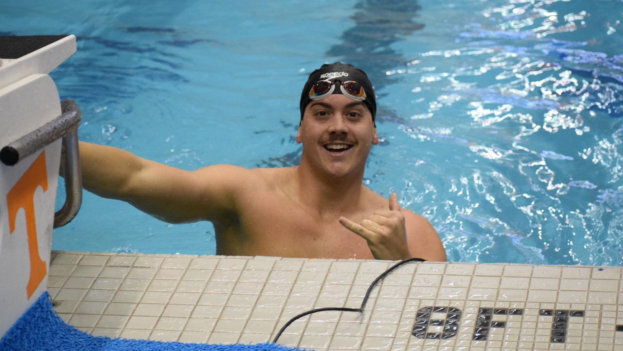Groters Sets New School Record on Day Two of SECs
