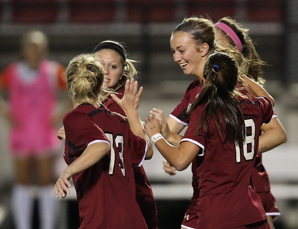 South Carolina upsets No. 5 Florida 3-2