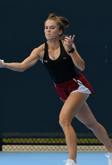 Carnicella and Hamner Advance in Singles After Day One of ITA Sectionals