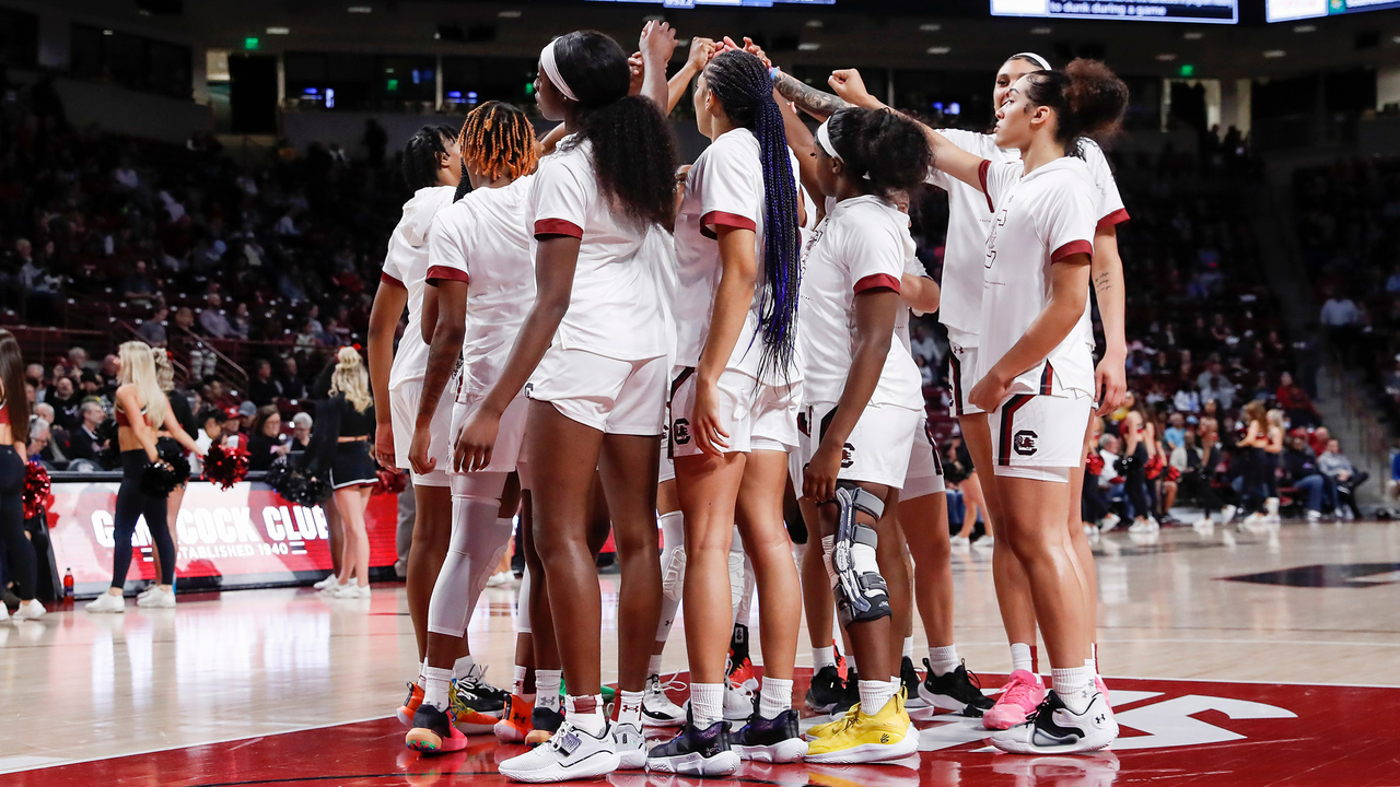 Team vs. UCLA, 11/29/22