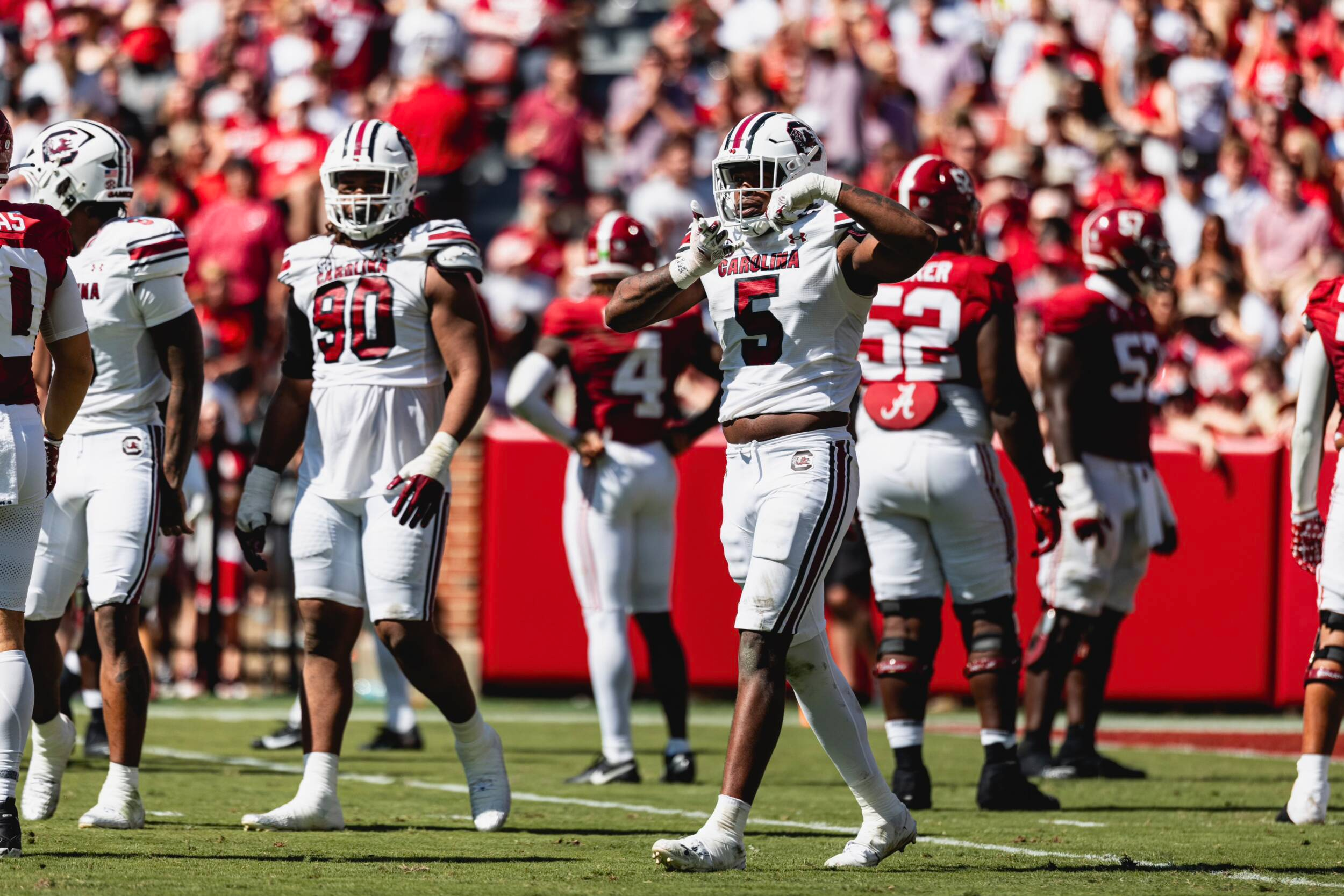 Football Falls to No. 7 Alabama, 27-25