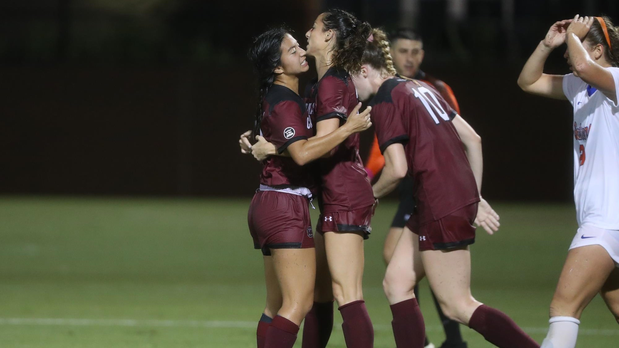 Gamecocks Secure No. 4 Seed in SEC Tournament with 2-1 Win