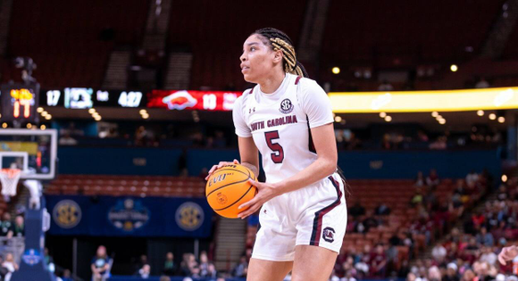 No. 1 Gamecocks stay perfect, top ’Hogs 93-66 at SEC tourney