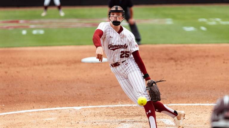 Jori Heard pitches