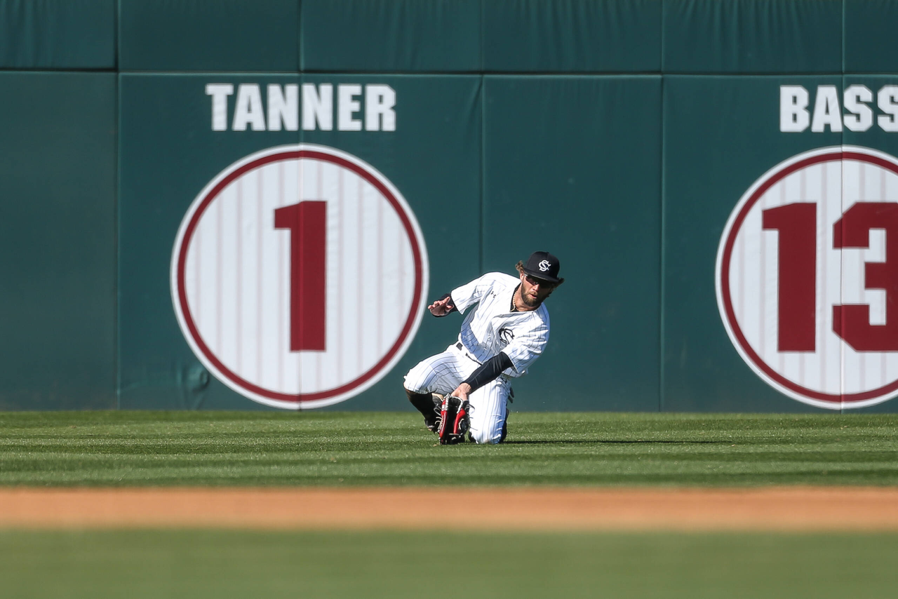 Baseball vs. UNCG (Feb. 19, 2022)