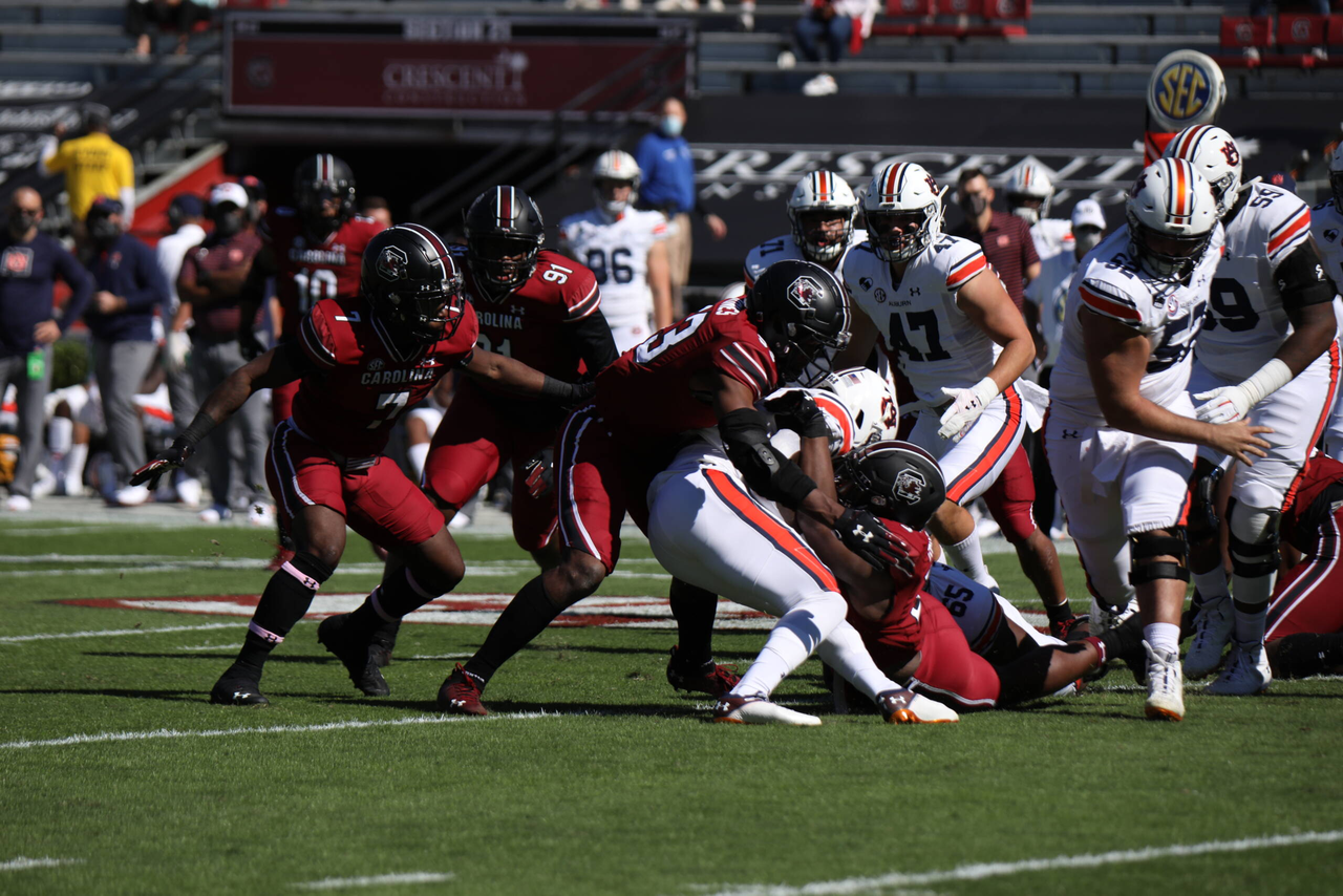 Ernest Jones vs Auburn, 10/17/2020, Williams-Brice Stadium, Photos by South Carolina Athletics