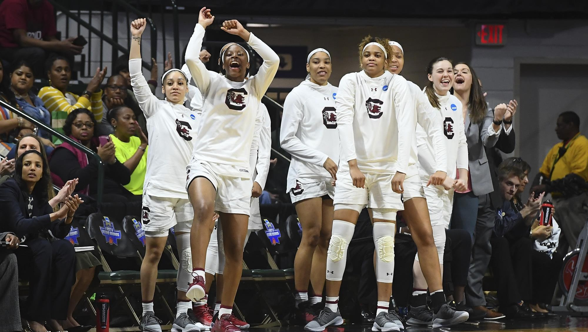 Gamecocks Hold On for Sweet 16 Berth