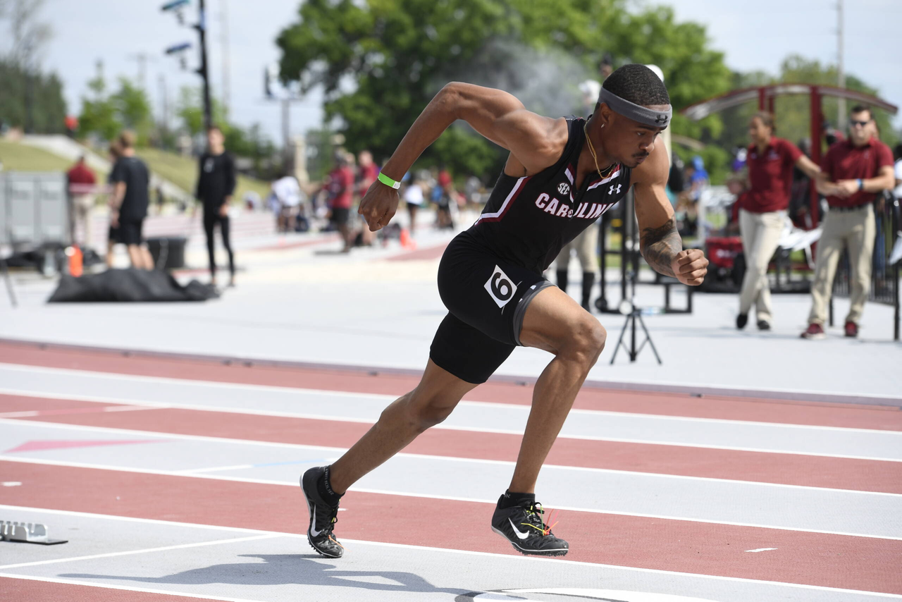 Quincy Hall in action at the 2019 Gamecock Invitational | April 13, 2019 | Photo by Allen Sharpe