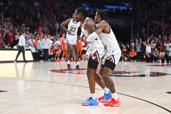 Carter Jr.'s Late Bucket Lifts South Carolina over Clemson, 60-58