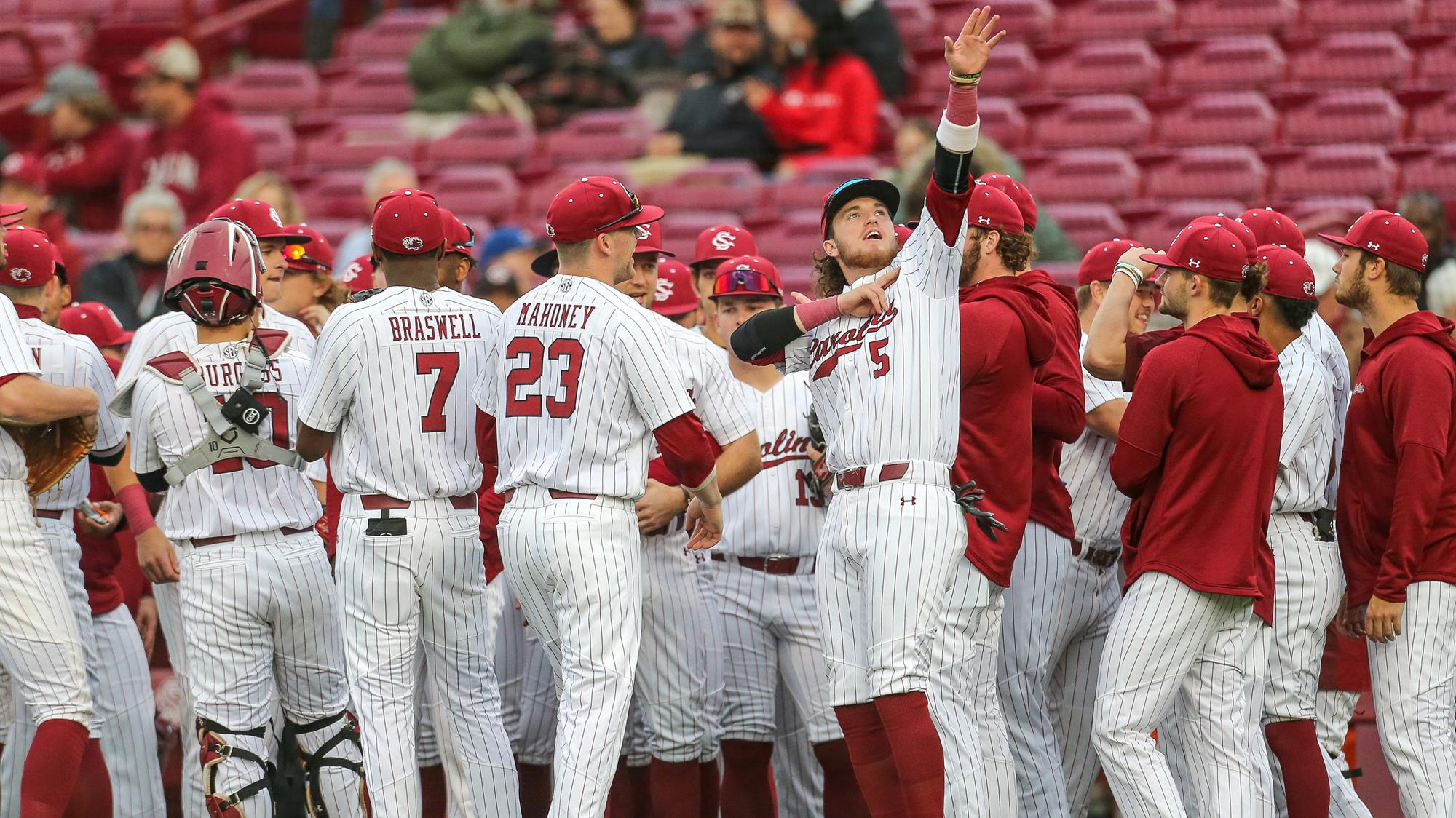 Baseball Hosts Ole Miss to Conclude Homestand