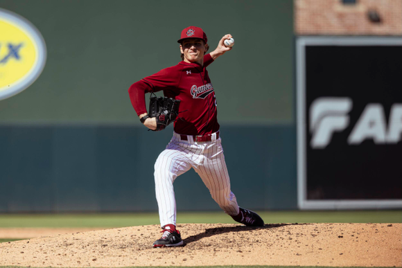 Baseball Drops Saturday Game vs. Clemson