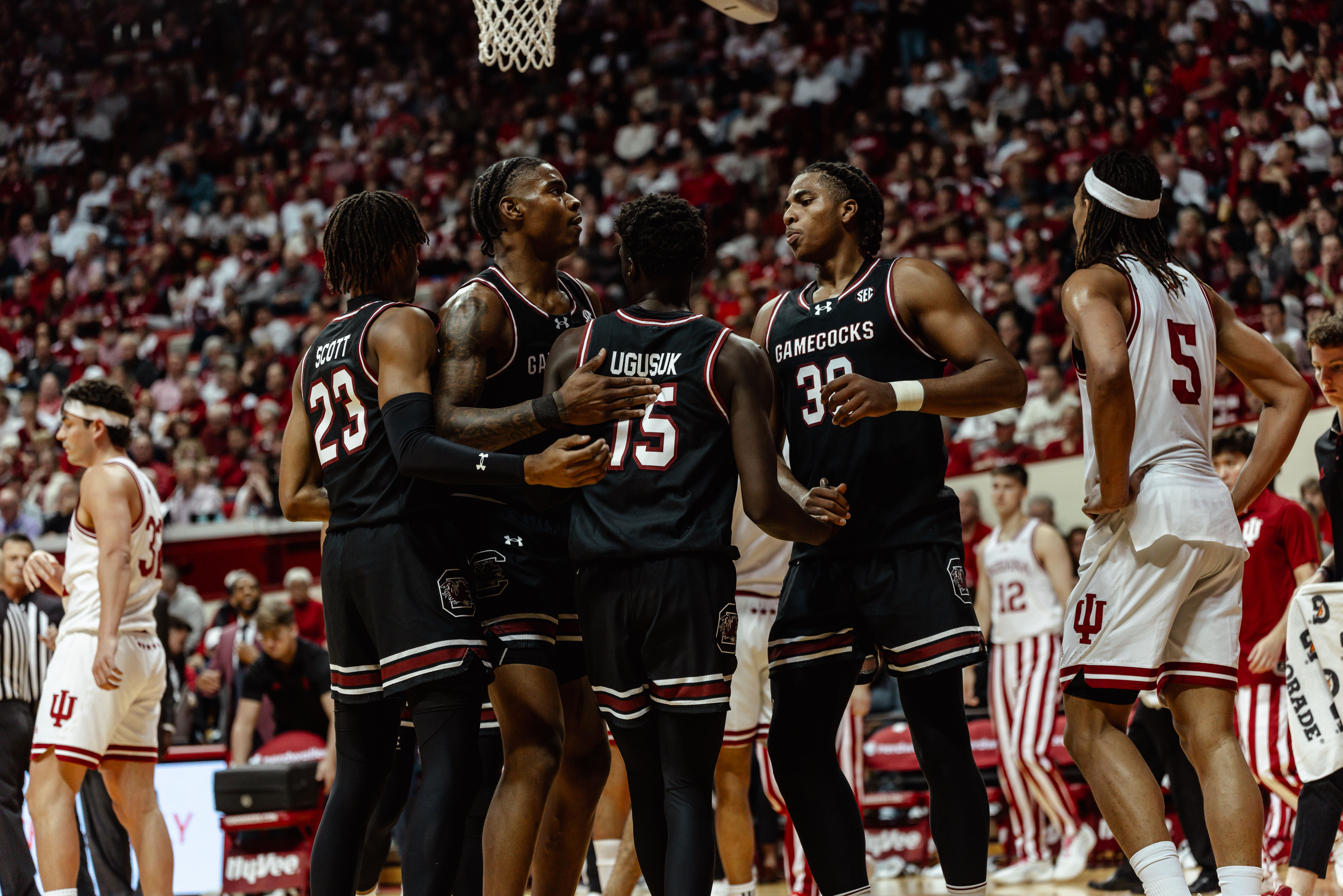 Gamecocks Drop First Road Game of Season at No. 16/16 Indiana